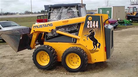 2044 mustang skid steer|mustang skid steer dealer locator.